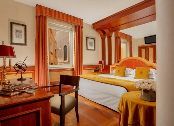 Bio Hotel Raphael - Relais & Châteaux image 25